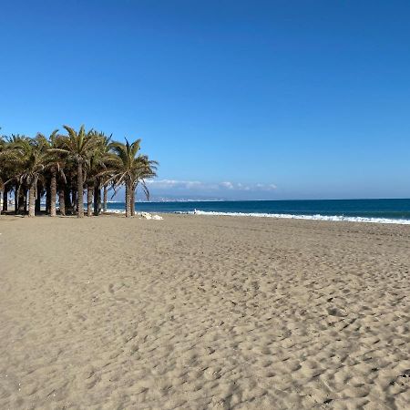 Apartamentos Los Alamos Sardinero توريمولينوس المظهر الخارجي الصورة