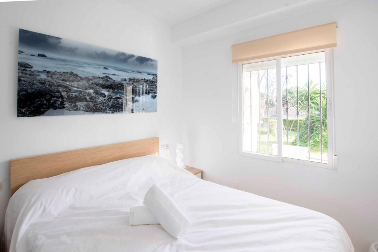 Apartamentos Los Alamos Sardinero توريمولينوس المظهر الخارجي الصورة
