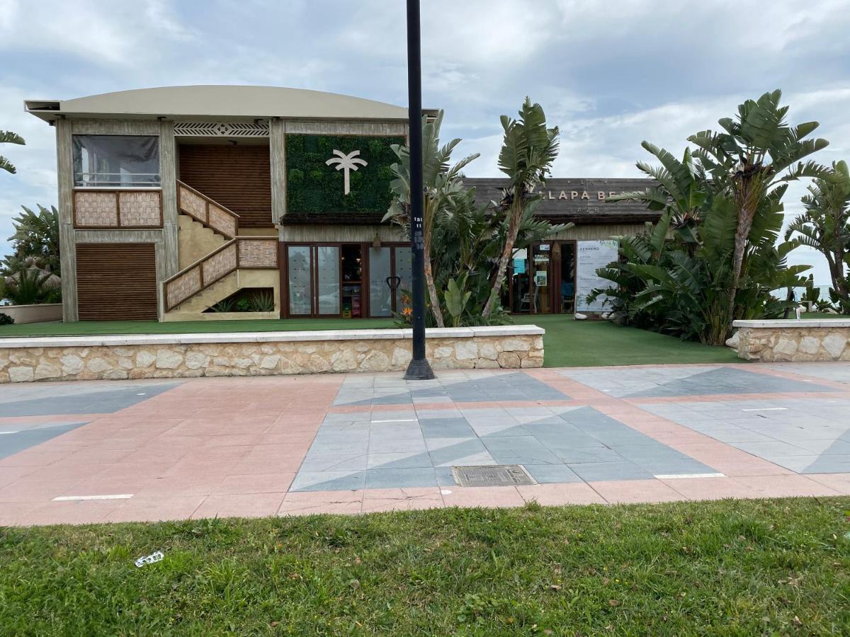 Apartamentos Los Alamos Sardinero توريمولينوس المظهر الخارجي الصورة
